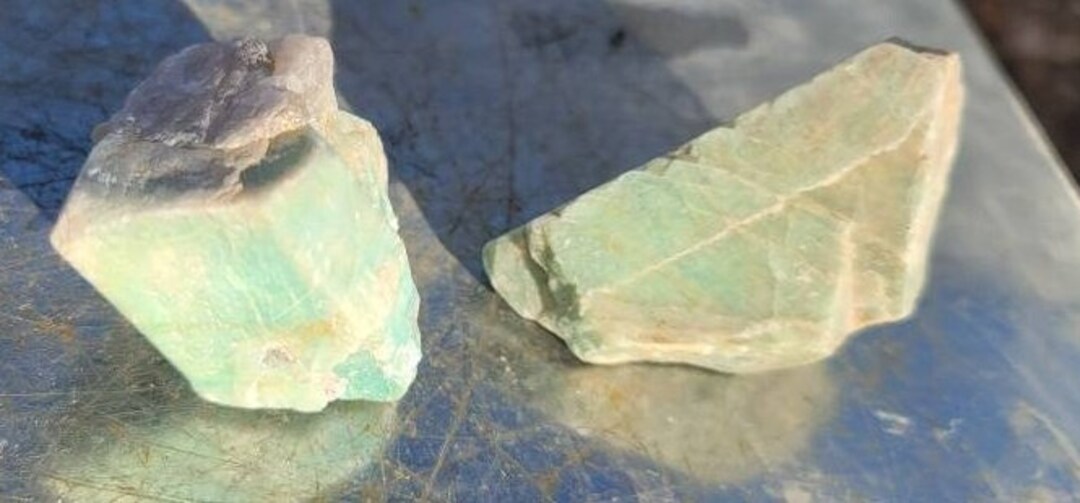 1lb. Lot Amazon Crystals 13 Inch Sizes Cab or Etsy