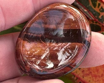 Red Tiger’s Eye Worry Stone | Motivation & Protection Crystal | Grounding Meditation Stone | Fidget Thumb Stone | Healing Crystal Gift