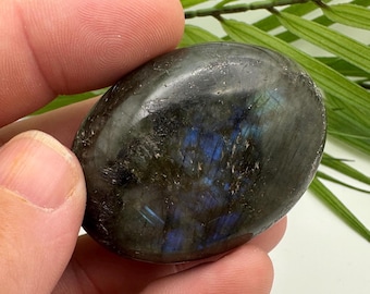 Blue Flash Labradorite Crystal Palm Stone | Polished Labradorite Palm | Flashy Healing Crystal | Pocket Stone Gift | Meditation Crystal