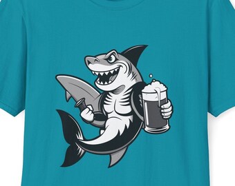 Tee-shirt de surf requin, t-shirt bière, chemises tendance, cadeau chemise surf bière, requin surf buvant de la bière, tee-shirt surf bière