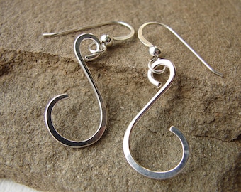 Hand Forged Sterling Silver Earrings / Wire Hook Earrings / S Hook / Everyday Earrings / Silver Curly Earrings / Metalwork Earrings