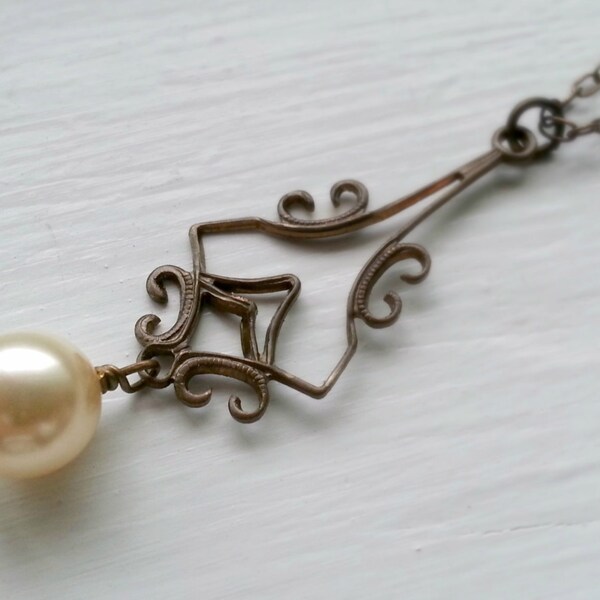 Victorian Style Filagree Pearl Pendant Necklace Antiqued Brass And Pearl Necklace Bridesmaid Bridal Necklace