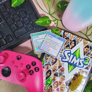 SIMS3 チートコードステッカー：ホログラフィック | ノートパソコンやウォーターボトルに防水 | カナダ製