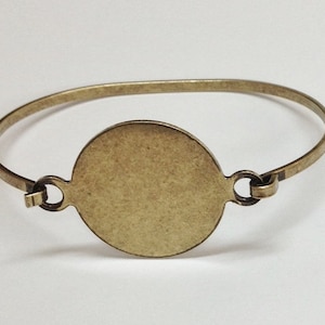 Bracelet Blanks - Antiqued Brass Ox 1 Inch Round Hinge Top Cuff Bangle Bracelet Blank Base MEDIUM-LARGE SIZE Add Your Own Decorations
