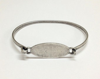 Bangle Bracelet Blank - SMALL-MED Silver Ox OVAL Hinge Top Stampable Cuff Bangle Bracelet Blank Base