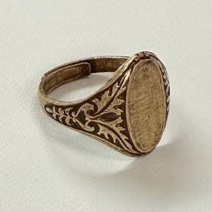 Ring Blanks - 5 Brass Ox (oxidized) Floral Style 6 Oval Glue On Pad Adjustable Ring Blanks - Great for Glass, Buttons and More