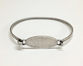 Bangle Bracelet Blank - MED-LARGE Silver Ox OVAL Hinge Top Stampable Cuff Bangle Bracelet Blank Base