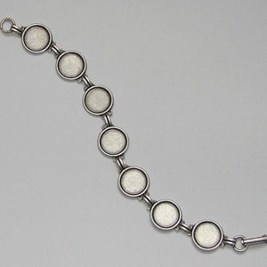 Armbandblanks - matzilveren os-nikkelvrije schakelarmband met 13 mm ronde instellingen voor glas, knikkers, hars, knopen, enz.