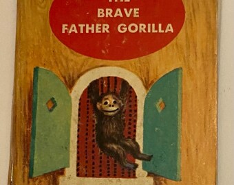 Tiny Golden Book: The Brave Father Gorilla, Picyures by Garth Williams 1948 Miniature Vintage Book
