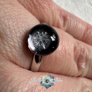 One-of-a-Kind Real Preserved Snowflake Capture in Stainless Steel Ring Size 7 image 7