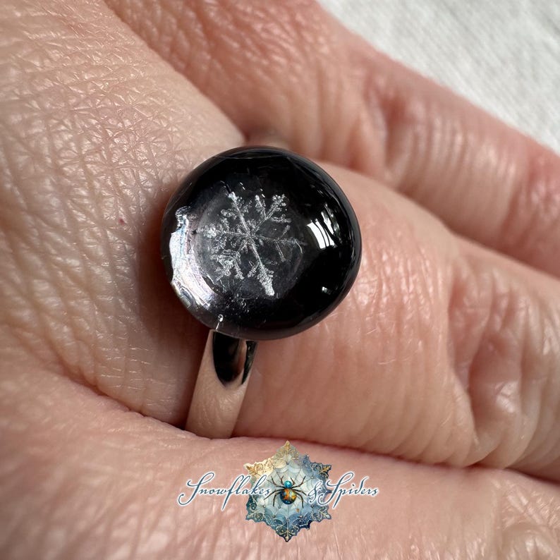 One-of-a-Kind Real Preserved Snowflake Capture in Stainless Steel Ring Size 7 image 7