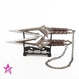 Valorant-Inspired Kuronami no Yaiba Knife – 18cm Blunt Metal Display & Cosplay Collectible + Stand