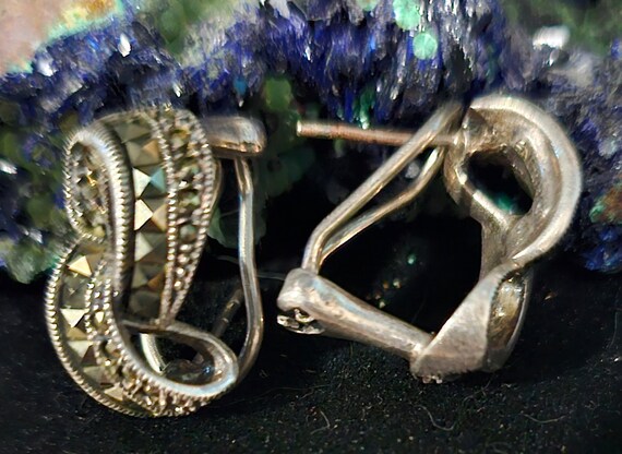 Vintage sterling silver "tied ribbon" earrings. - image 2