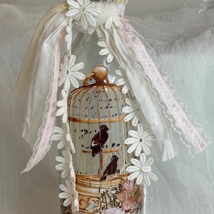 Dekorative Flasche/Vase mit Vogel-Schmetterling und Blumen