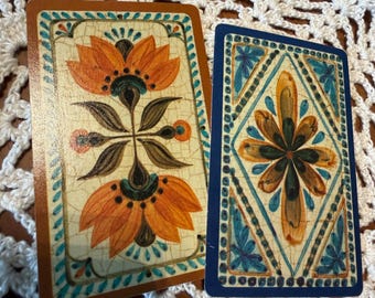 Vintage Playing Card Singles, Set of Two, Retro Floral Folk Art, Junk Journal Pocket Cards, Altered Playing Cards