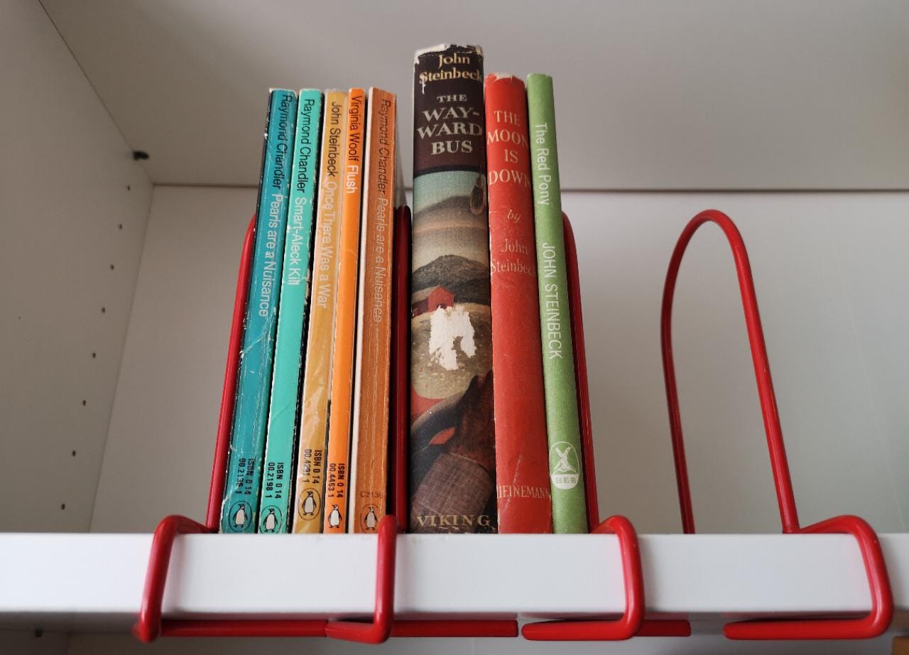 Set of 4 Vintage IKEA FLIT Wire Metal Bookends in Red