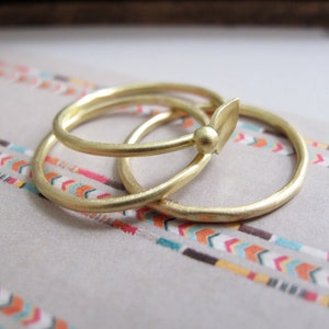 18k Gold Stacking Ring Set minimalist solid rings modern leaf 18 karat gold band image 3