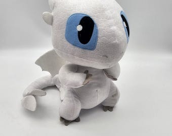 Squeeze Growl Lightfury Dragon Plush Stuffed Animal Dreamworks Talking WORKS