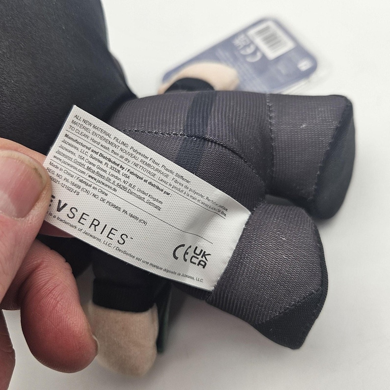 Roblox Jailbreak Boss Pass Gamer Plush Toy Jazwares DevSeries 6+ Exclusive Code image 11