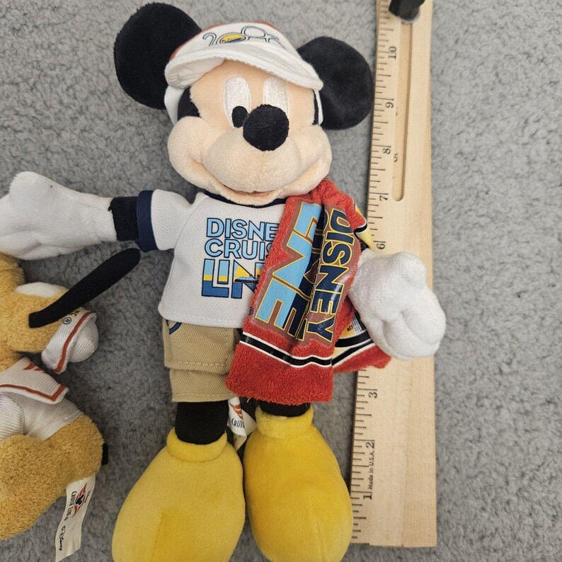 LOT OF 3 - Disney Cruise Line Mickey Mouse Plush Stuffed Minnie Pluto 9" 2006 Bild 7