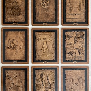 Disegni anatomici di Leonardo da Vinci - Set completo di 9 pezzi di arredamento, in legno antico e vernice fatti a mano, elegante stile antico