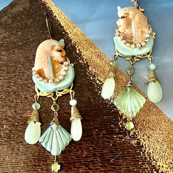 Vintage 1950s Selro, Selini Style Egyptian Revival Pharaoh Earrings, Hand Painted, Czech Glass, Mint Green, Gold