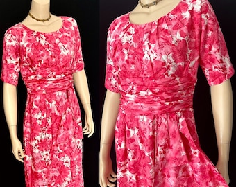 Charming 1950s Rosy Pink & White Floral Cotton Day Dress, Side Swag, Medium, Excellent