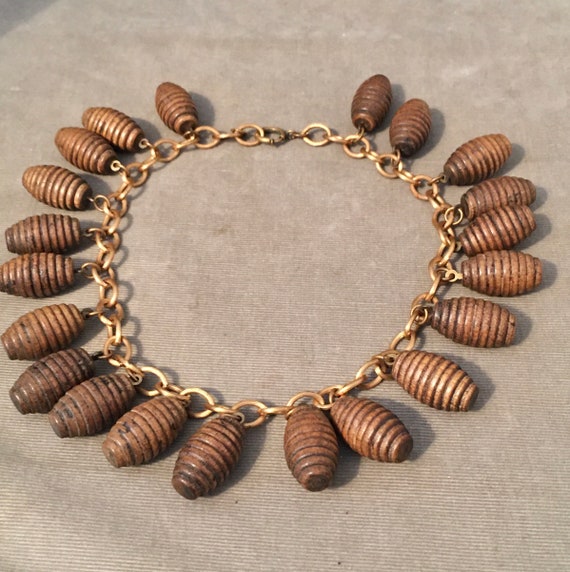 Iconic 1940s Carved Wood, Wooden Barrel Necklace,… - image 2
