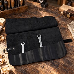 Genuine leather tool roll,  Craftsman tool bag, Tool roll organizer, Wrench storage, Roll for chisels, gouge, knives and garage tools