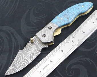 Folded knives, custom Damascus knives, pocket knives, handmade Damascus knives welded knives. We can make according to your choice.