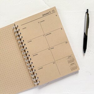2025 spiral weekly kraft planner