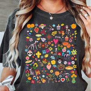 T-shirt le jour des morts, chemise d'art mexicain, chemise à fleurs, Dia de los Muertos, chemise latina, chemise d'Halloween, mois du patrimoine hispanique, tête de mort