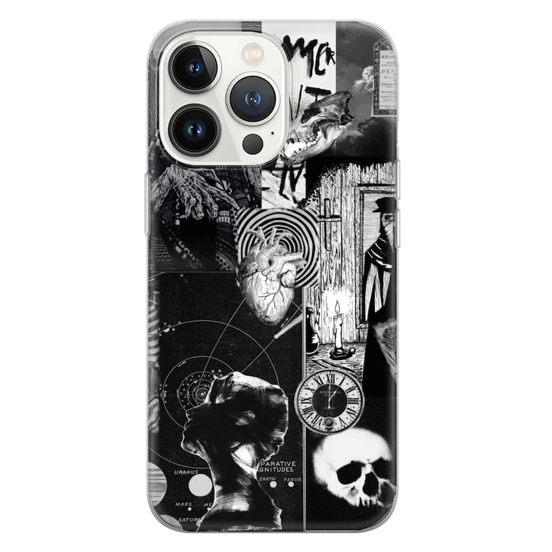 Puede incluir: Carcasa de tel&eacute;fono en blanco y negro con un collage de im&aacute;genes que incluyen una calavera, un coraz&oacute;n, un reloj y una figura con un abrigo largo. El texto "Comparative magnitudes" es visible en la carcasa.