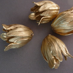 2 Flower Bead Caps - Raw Brass Tulip - Detailed LARGE