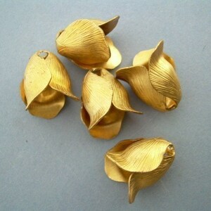 Bud Caps For Roses 6 Rose Bud Bead Caps in Brass - Etsy