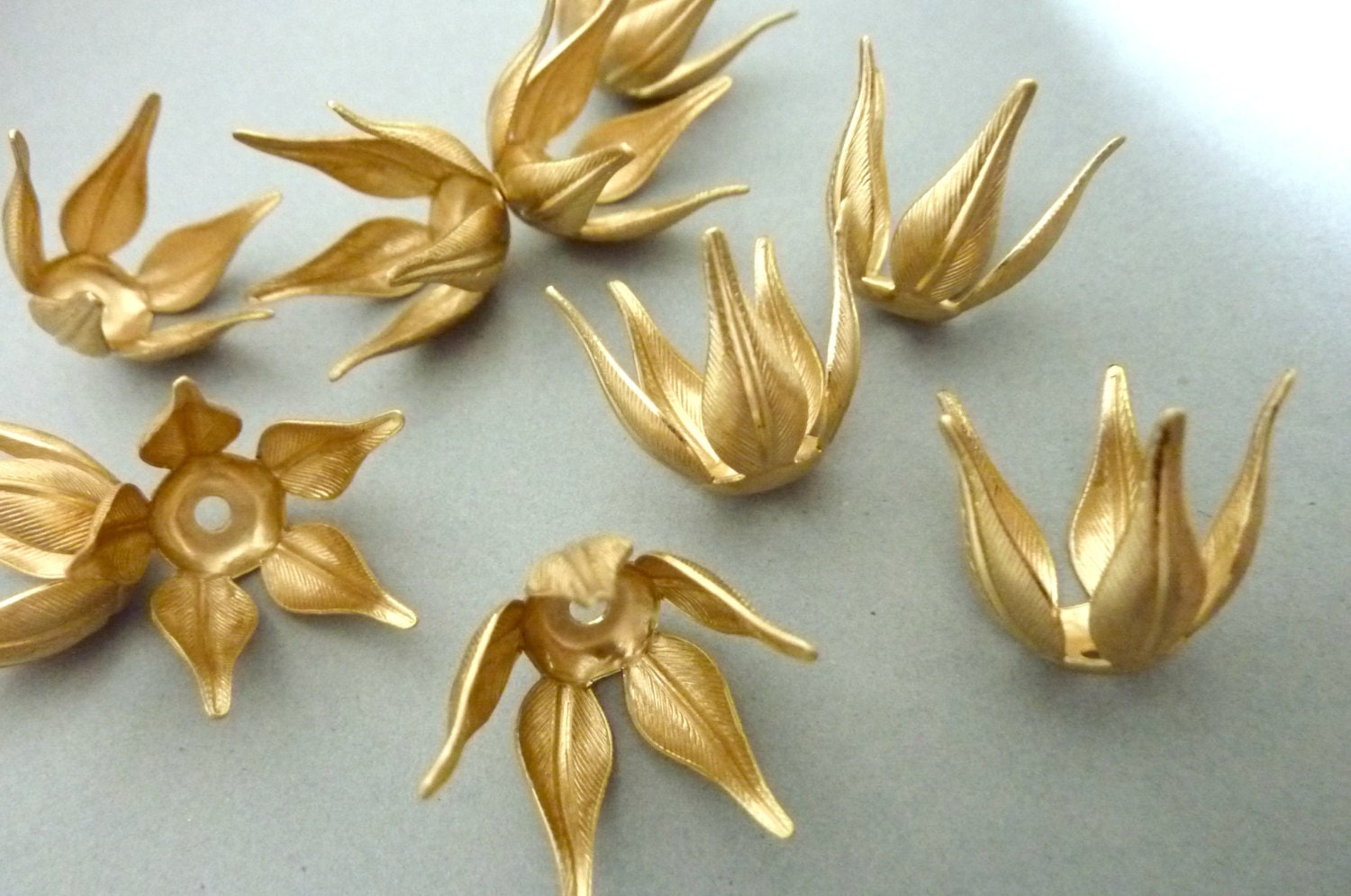 4 Rose Sepal - Flower Bead Caps or Settings in Brass - Large Version