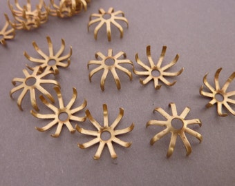 12 Capuchons Perles - Pointes Laiton 13 mm