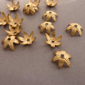 6 Bead Caps - Brass 10 mm