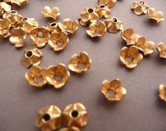 12 Brass Flower Settings - Rhinestone Settings