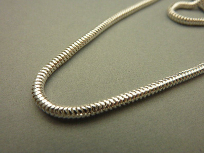Vintage 36 in Complete Silver Snake Chain Necklace