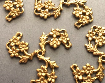 4 Filigree Flower Flat Brass Bead Caps or Connectors