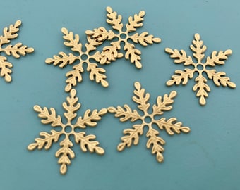 4 Flower Flat Fern - Riveting Brass - Leaf Bead Caps - 26 mm