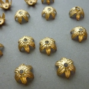 6 Bead Caps - Brass 7 mm