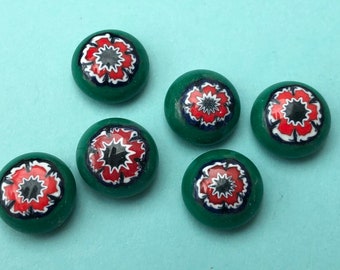 6 Round Millefiori Cabochons Green - 10 mm - Vintage