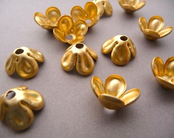 12 Indented Flower Bead Caps - Brass