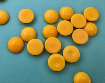 12 Bright Yellow Vintage Plastic Round Cabochons - 15 mm