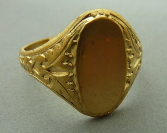 2 Brass Rings with Setting - Floral Victorian