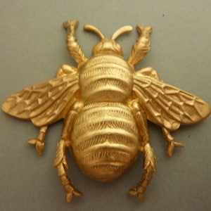 Estampado de abeja de latón gigante