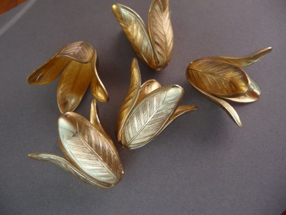 Bouchons de perles à quatre fleurs, tulipe en laiton brut, artisanat de  moulage de bourgeon en laiton détaillé, couleur or, couleur argent, Bronze  15*16mm / 15*22mm 10 pièces - AliExpress