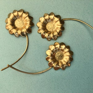 3 Brass Flower on Stalk - Large
